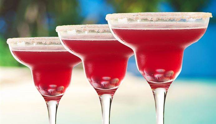Afbeelding van Cherry Margarita (cherry cocktail met tequila en granaatappelsap)